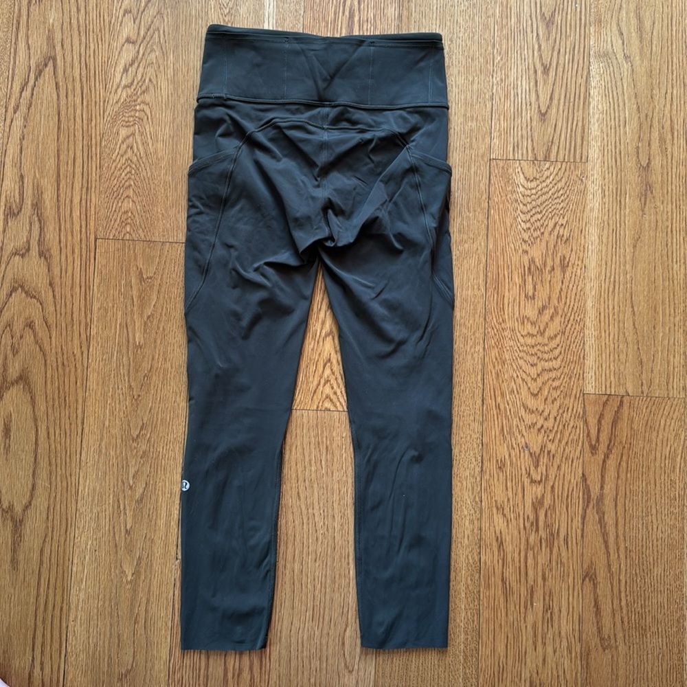 Lululemon Fast and Free 7/8 Running Tights Size 4 - Picture 5 of 8